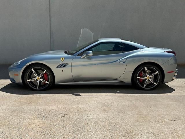2014 ferrari california base