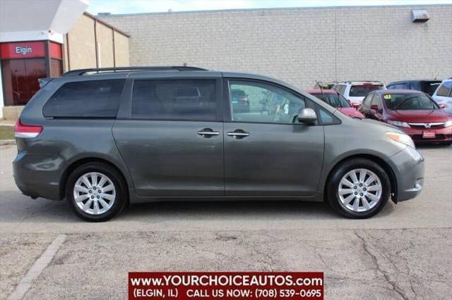 2011 toyota sienna limited