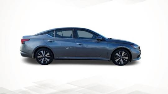 2022 Nissan Altima