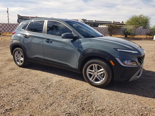 2022 hyundai kona se
