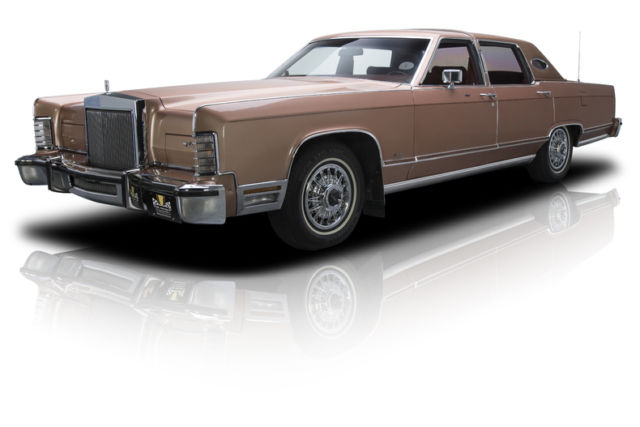 8,533 actual mile continental 400 v8 3 speed automatic ps a/c survivor