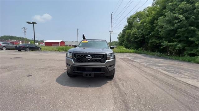 2022 nissan frontier s