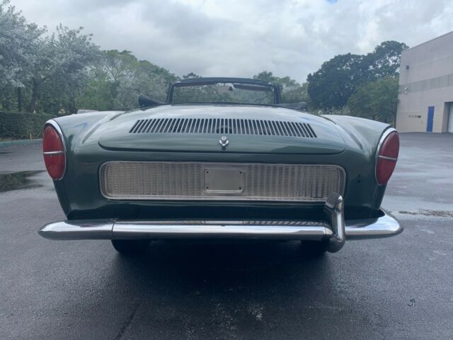 1966 renault caravelle