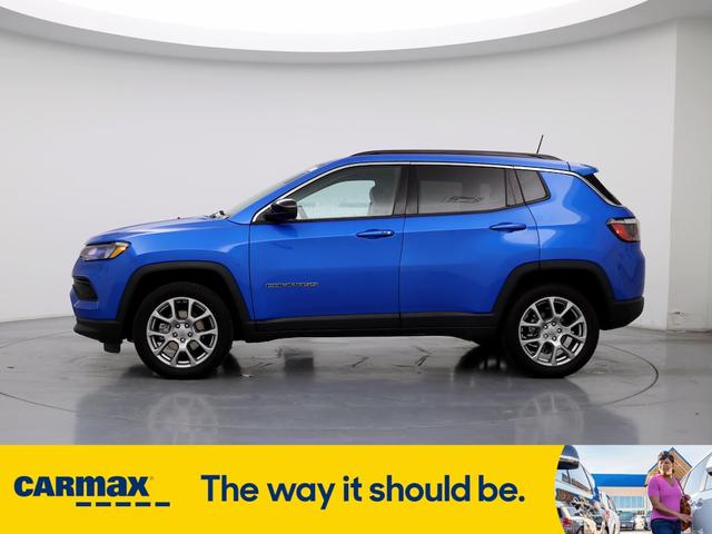 2022 jeep compass latitude lux