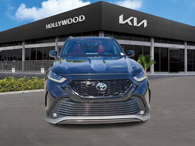 2021 toyota highlander xse