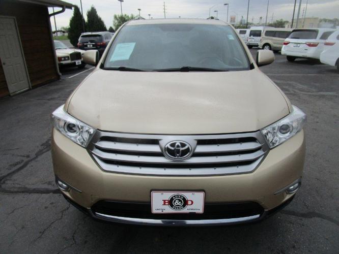 used 2013 toyota highlander se lincoln, ne 68504 for sale in lincoln, nebraska