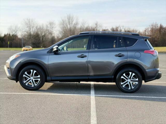 2017 toyota rav4 le