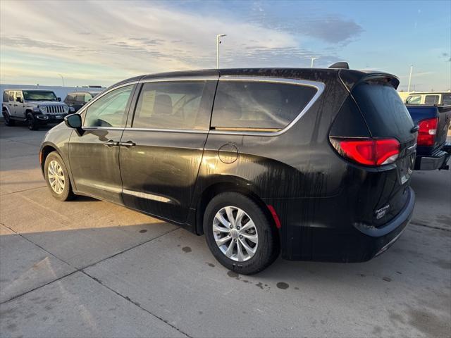 2019 chrysler pacifica touring plus