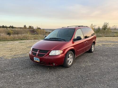 2007 dodge grand caravan, $3000