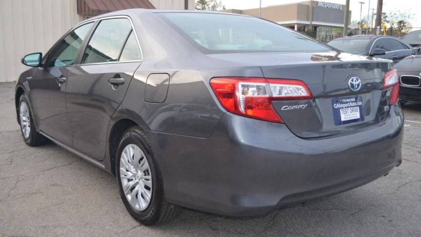 2013 toyota camry hybrid le
