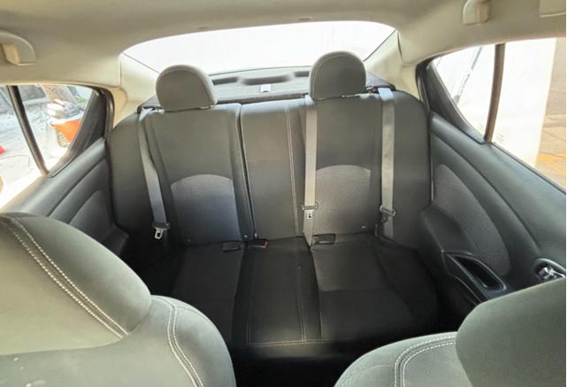 2015 nissan versa 1.6 sv