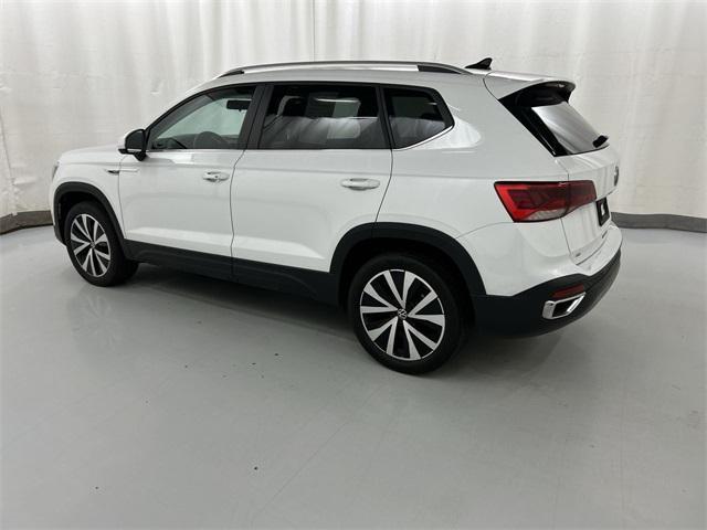 2022 volkswagen taos 1.5t se