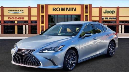 2022 Lexus ES