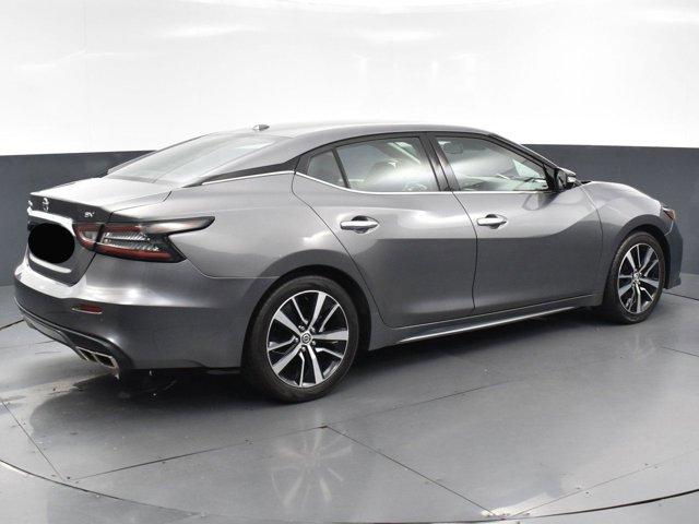 2021 nissan maxima sv