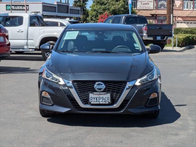 2022 nissan altima 2.5 sv