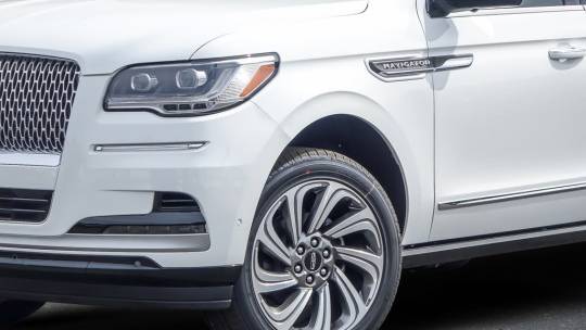 2024 Lincoln Navigator