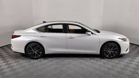 2025 Lexus ES