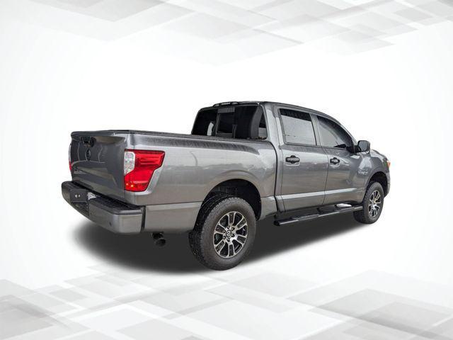 2021 nissan titan sv