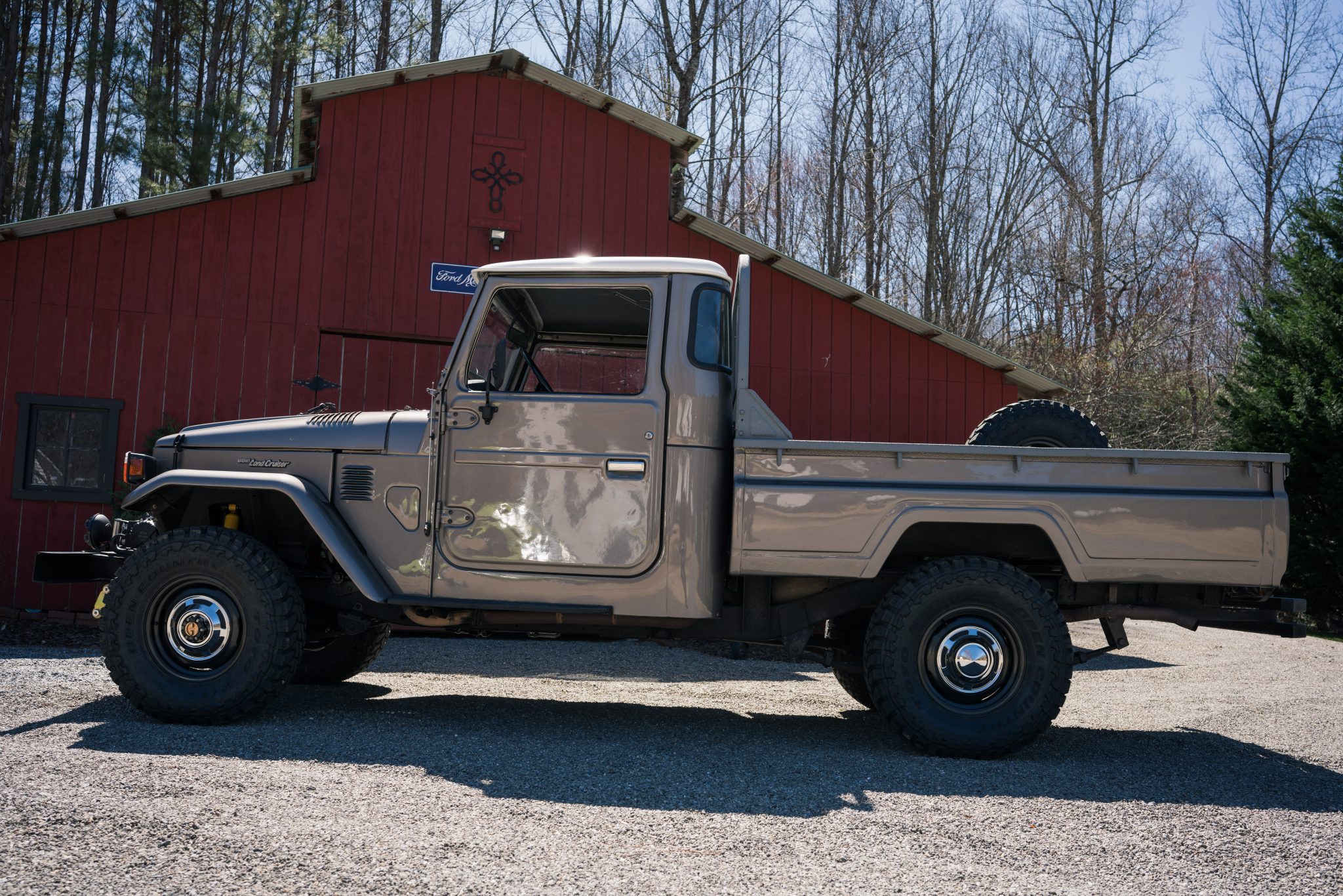 1984 toyota land cruiser hj47