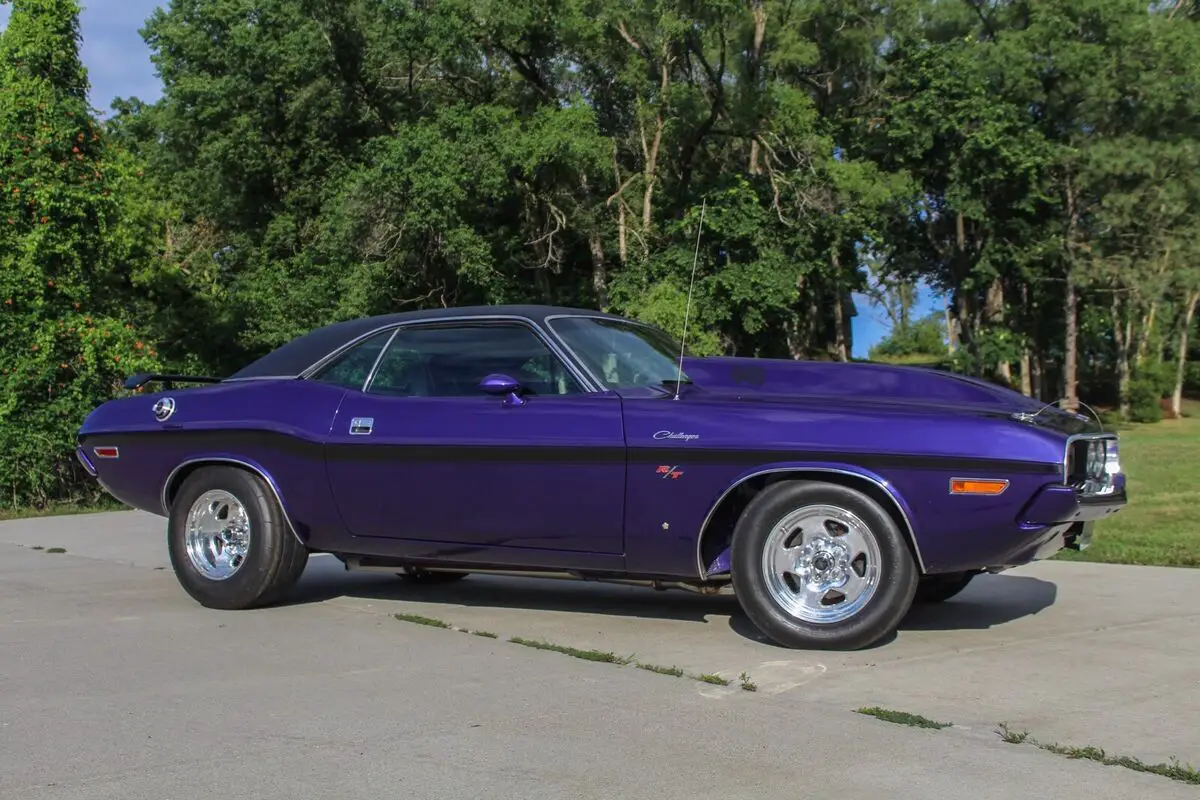 1970 dodge challenger coupe purple rwd manual rt