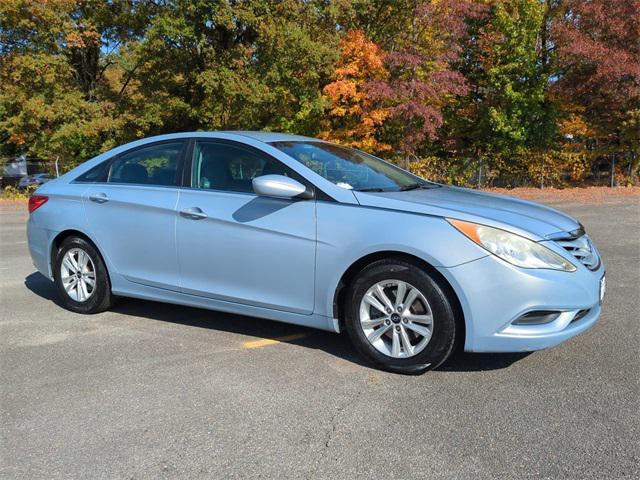 2012 hyundai sonata gls
