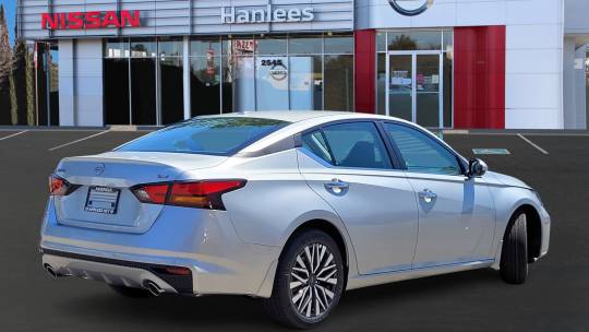 2024 Nissan Altima