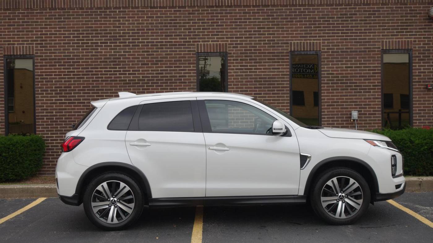 2020 mitsubishi outlander sport se