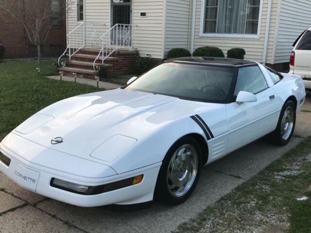 1994 corvette z07 only 887 made, all stock beautiful rare car