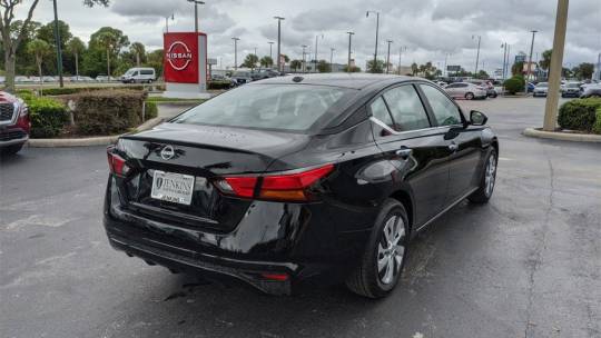 2025 Nissan Altima