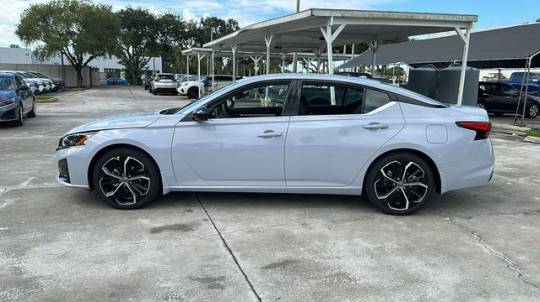 2025 Nissan Altima
