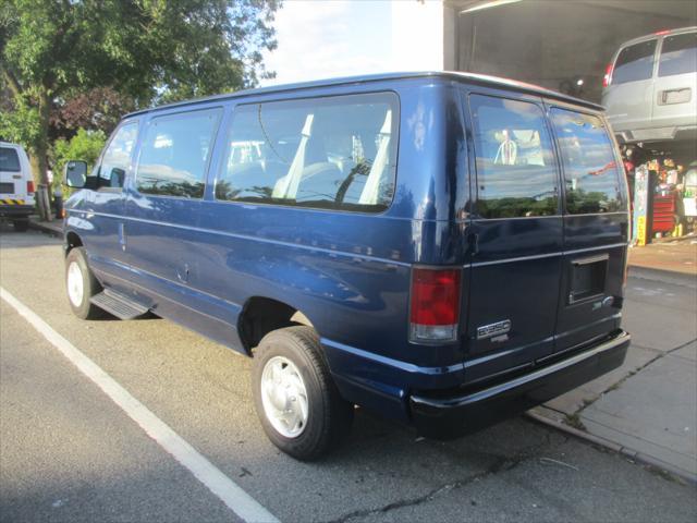 2011 ford e350 super duty xl