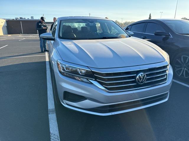2021 volkswagen passat 2.0t se