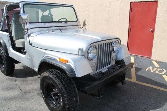 1986 jeep cj-7 nice silver 4 speed lots of new parts restored low miles solid fl