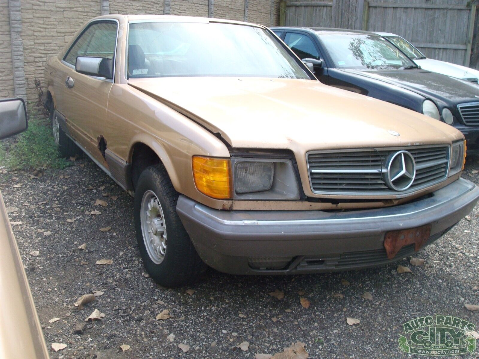 1984 mercedes-benz 500-series we ship !