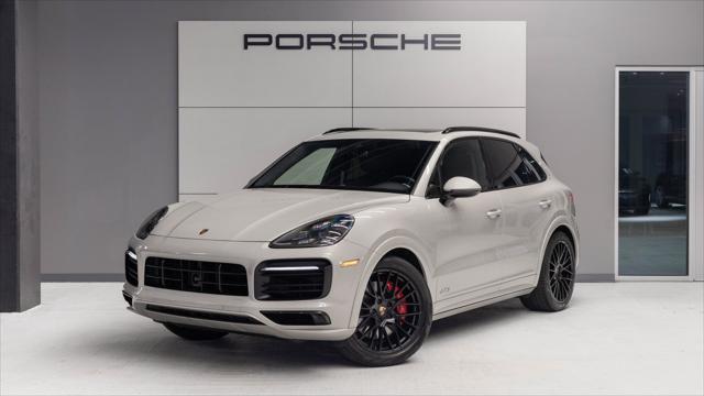 2023 porsche cayenne gts