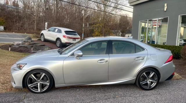 2019 lexus is 300 base