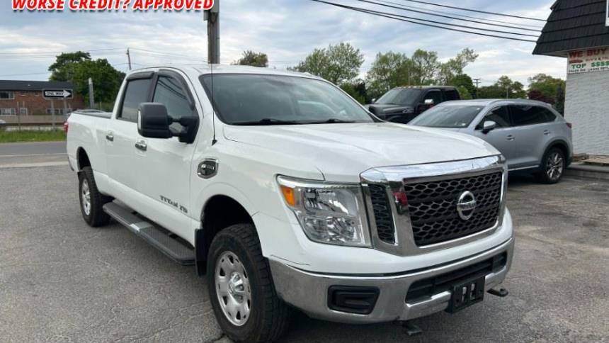 2017 nissan titan xd sv