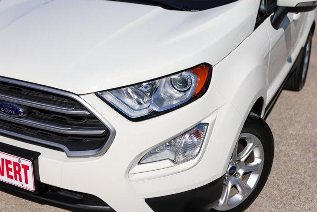 2020 ford ecosport se