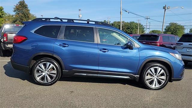 2022 subaru ascent limited 7-passenger