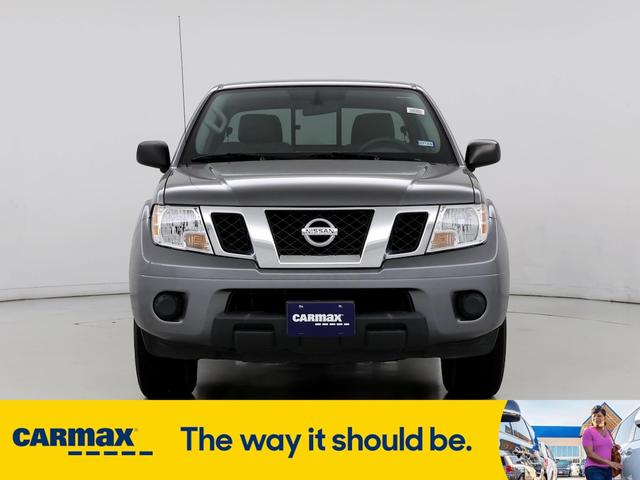 2020 nissan frontier sv