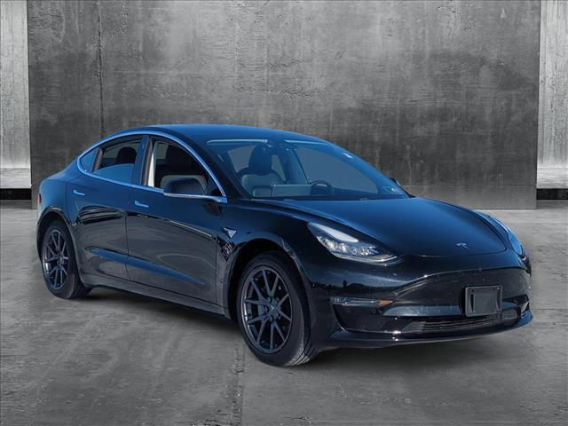 2019 tesla model 3 mid range
