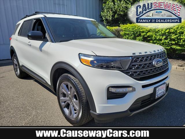2022 ford explorer xlt