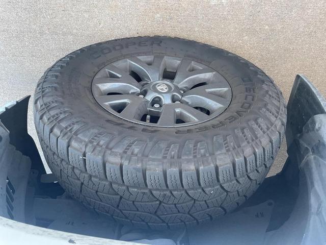 2022 toyota tacoma sr5