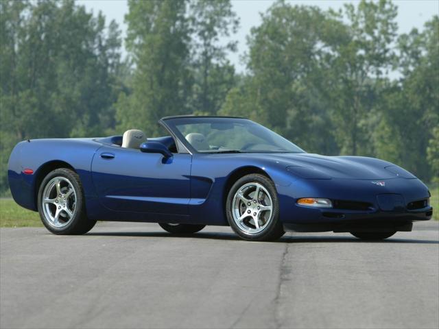 2004 chevrolet corvette base