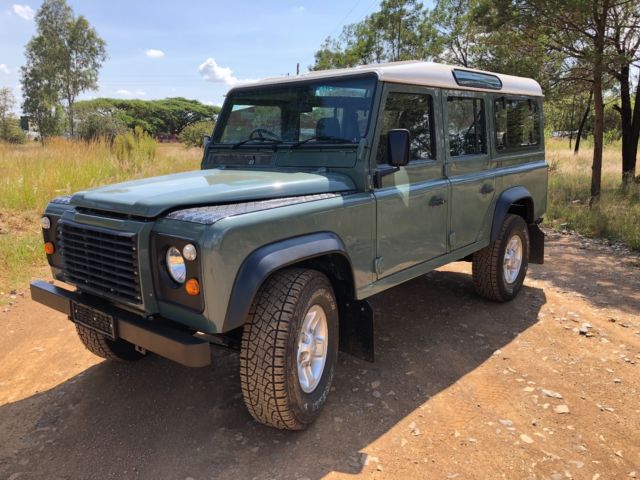 defender 110 v8 - full body rebuild, fantastic condition, galvanised chassis etc