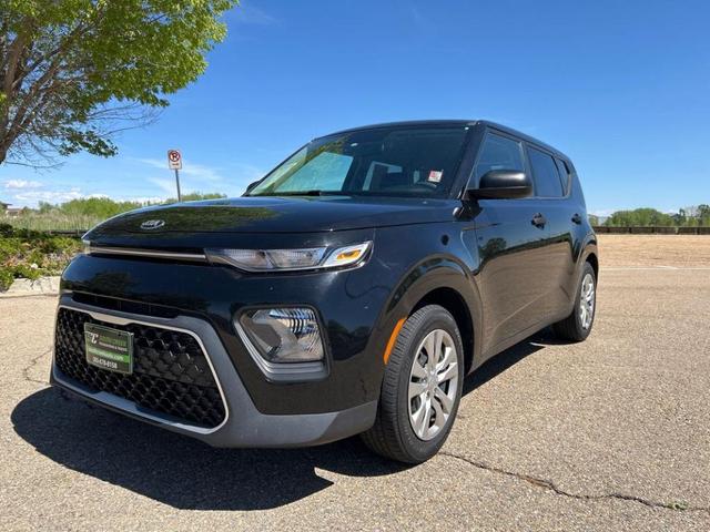 2021 kia soul lx
