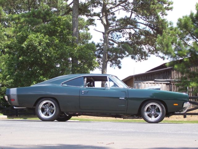 amazing 1969 dodge charger 605 hemi 750hp street machine fast/furious show & go!