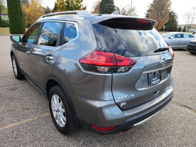 2017 nissan rogue sv