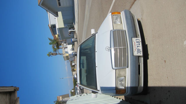 1992 mercedes-benz 190e 2.6 sedan 4-door 2.6l