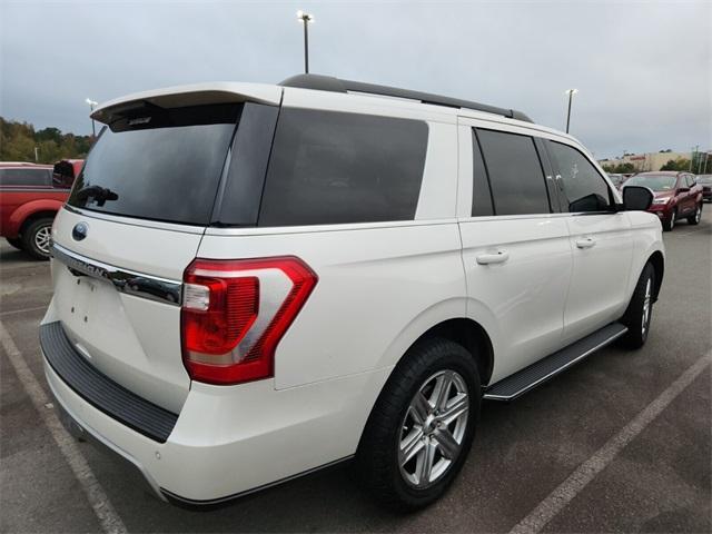 2019 ford expedition xlt
